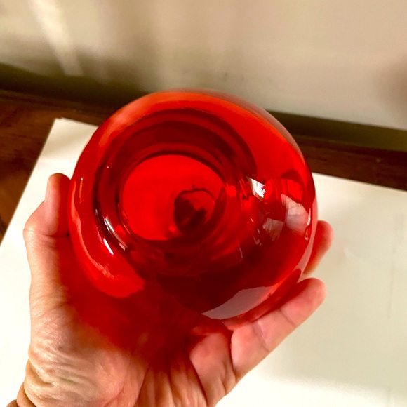 Pilgrim glass Vintage hand blown red apple paperweight excellent condition - Picture 2 of 8